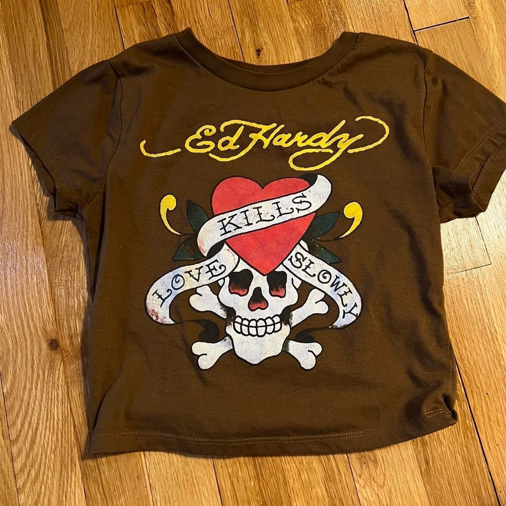 Fashion Nova Brown Graphic Tee